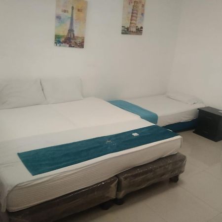 Chipichape Inn Cali Bagian luar foto